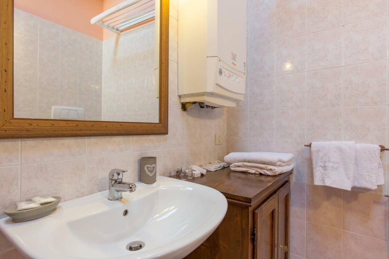 Omas Haus Villa Toscolano Maderno Exterior foto